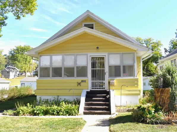 1004 S Helen St, Sioux City, IA 51106