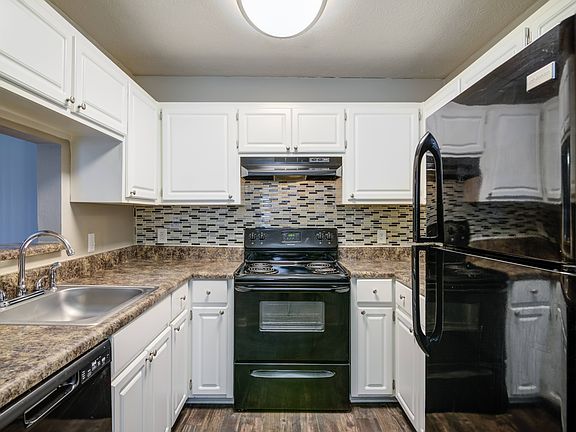 2nd image of 222 Boy Scout Rd #1024
