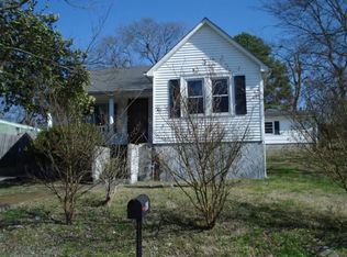 618 E End St, Columbia, TN 38401