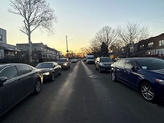 4th image of 7024 Passyunk Ave