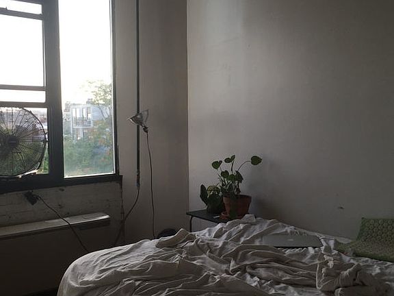 2nd image of 1085 Willoughby Ave APT B4