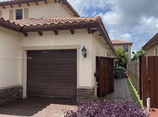 3530 SE 4th St, Homestead, FL 33033