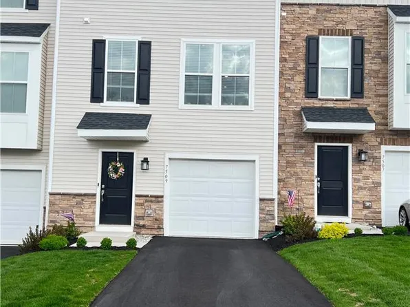 7509 Clayton Ave, Coopersburg, PA 18036