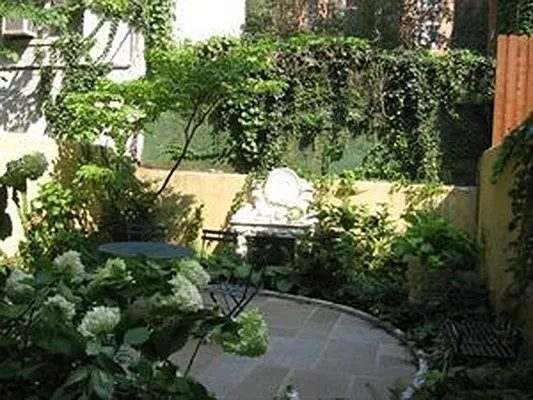 Rented by Douglas Elliman | media 26