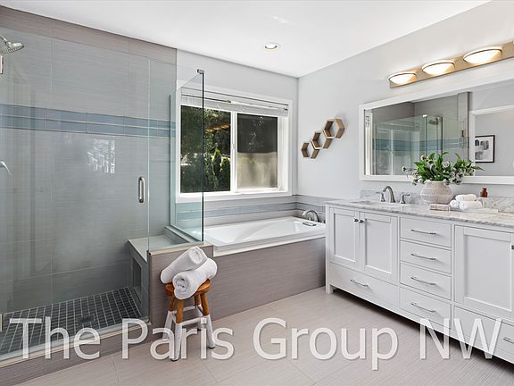 5th image of 4125 NE 27th Pl
