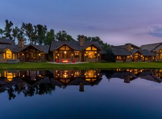 560 Woodside Dr, Jackson, WY 83001