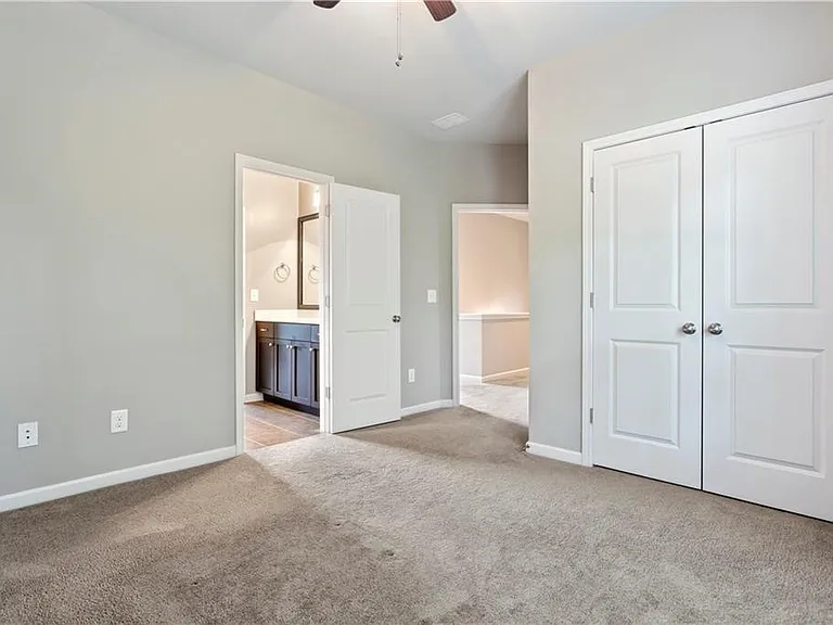 1602 Johnson Rd NW — Photo 7