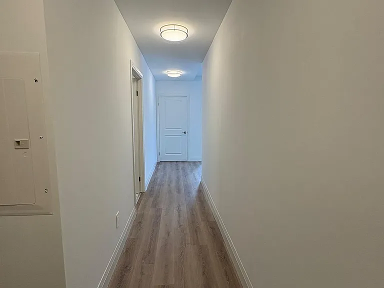 1333 Weber St E #213 — Photo 1