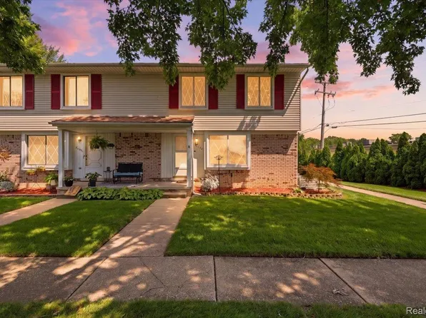 51142 S Foster Rd #11, New Baltimore, MI 48047