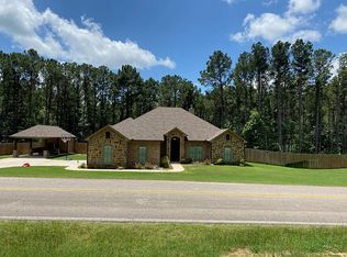 658 E Bar K Ranch Rd, Longview, TX 75605