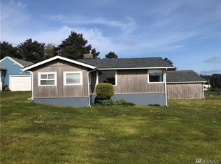 12 N 1st St, Pacific Beach, WA 98571