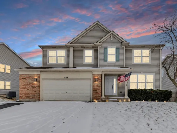 629 Waterford Ln, South Elgin, IL 60177