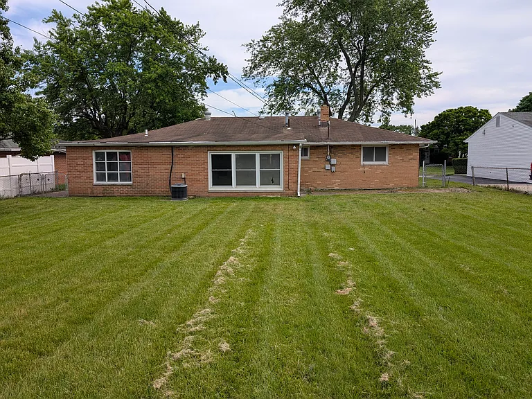 2666 Kenny Ln — Photo 2
