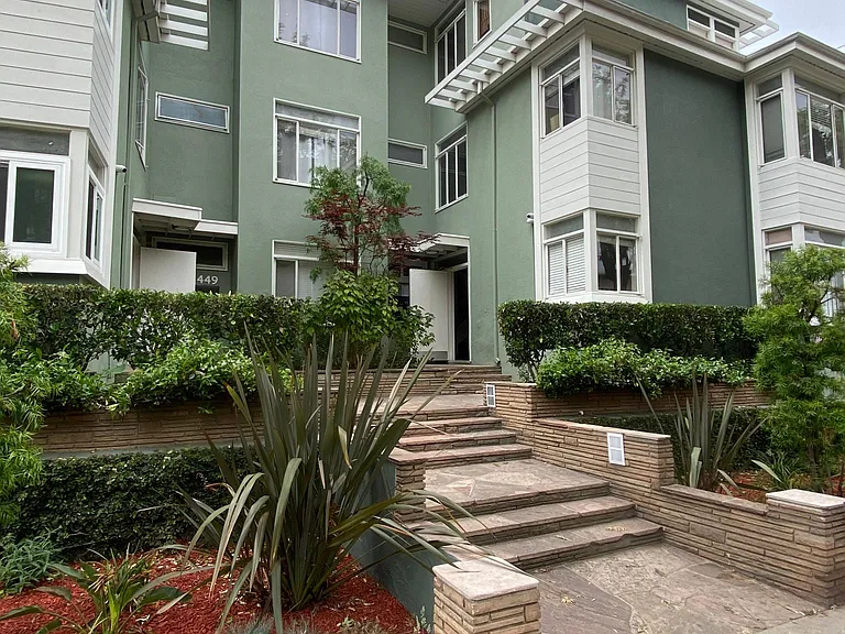 447 Landfair Ave #2 — Photo 1