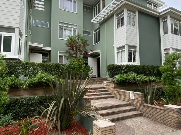 447 Landfair Ave, Los Angeles, CA