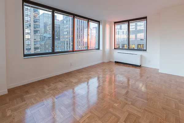 Rented by Jack Resnick & Sons | media 28