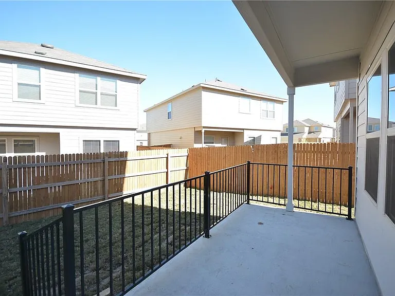 324 Circle Way — Photo 25