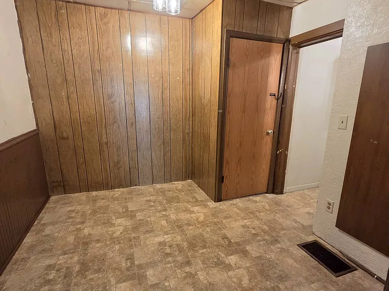 702 Jackson St #2 — Photo 8
