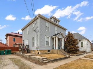 311 S Maple St, Sycamore, IL 60178