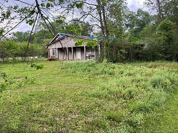 819 J W Davis Dr