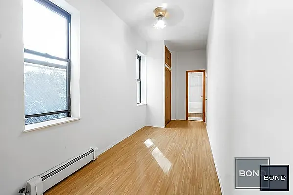 Rented by Bond New York | media 8