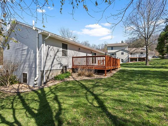 4th image of 3553 Nicole Ln