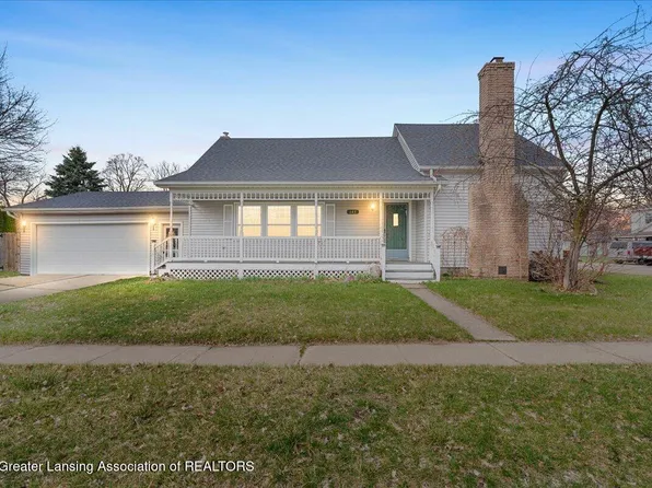 145 Elm St, Grand Ledge, MI 48837