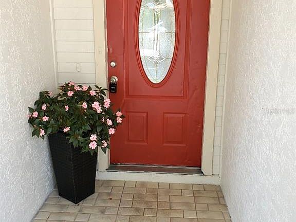 5th image of 6518 Whirlaway Cir