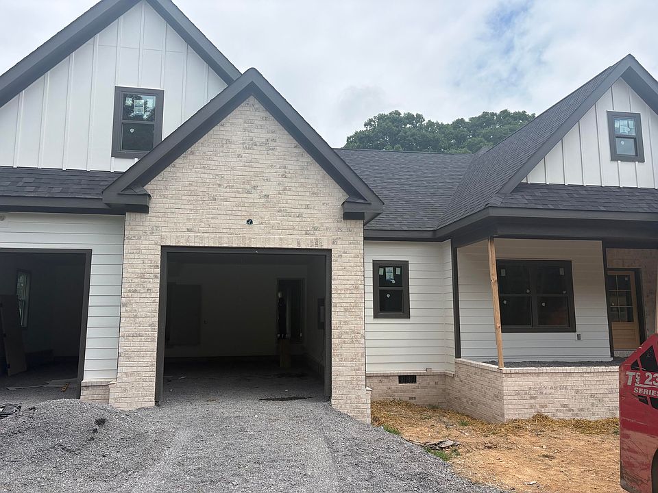 1st image of 645 Rochester Pl Lot 60