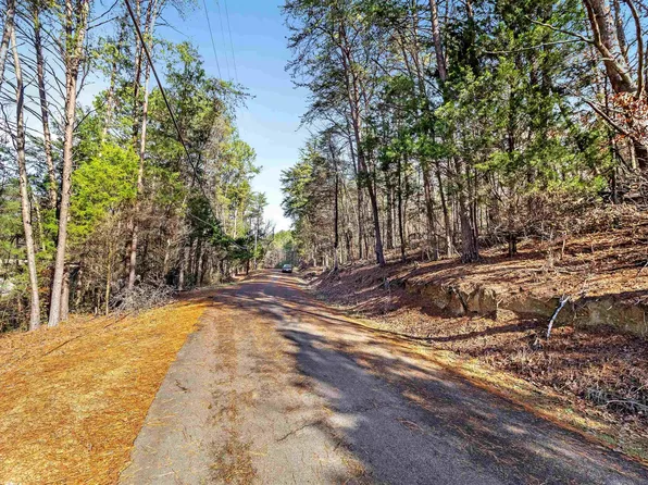 7595 McCombs Mill Rd #7595, Pinson, AL 35126