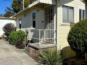 822 Maine St, Vallejo, CA