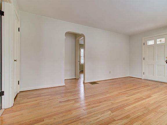 5th image of 6929 Mar Bev Dr