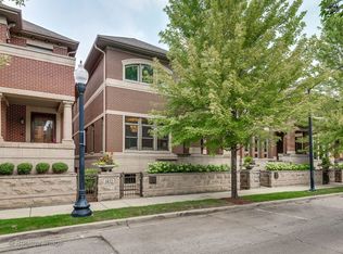 1452 S Emerald St, Chicago, IL 60607