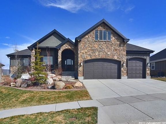 5th image of 5868 N Belmont Dr