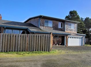 1216 197th St, Long Beach, WA 98631