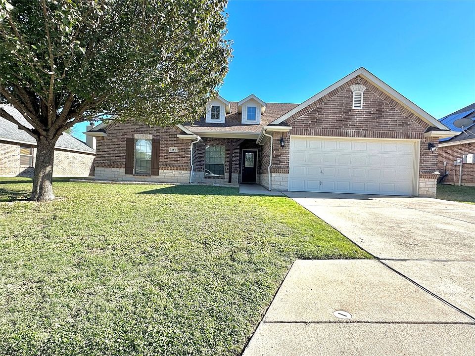 1st image of 364 Lockwood Ln