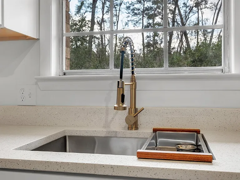 1369 Nancy Dr — Photo 28