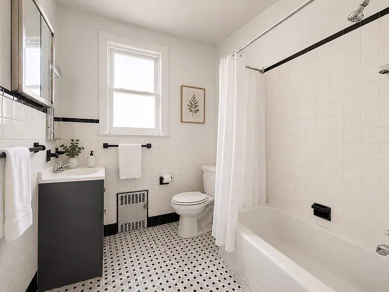 410 William St #2 — Photo 8