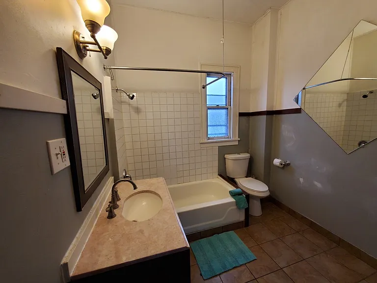 2334 N Campbell Ave #2 — Photo 14
