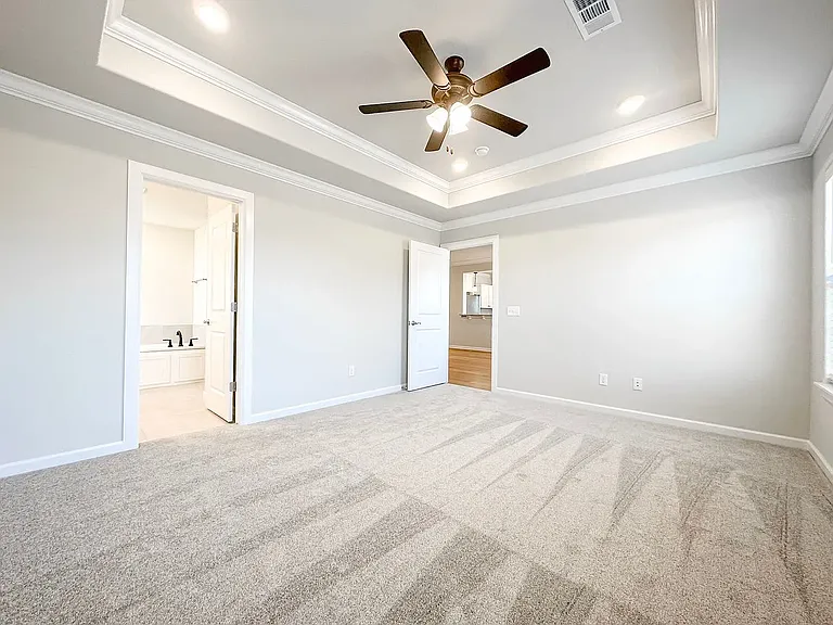 430 Willow Dr — Photo 6