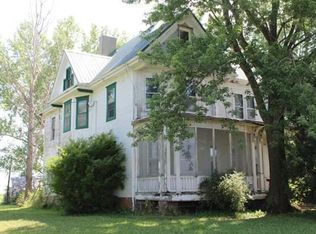 2652 300th St, Parnell, IA 52325