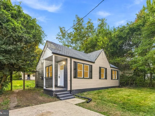 3022 Westfall Pl, Falls Church, VA 22042