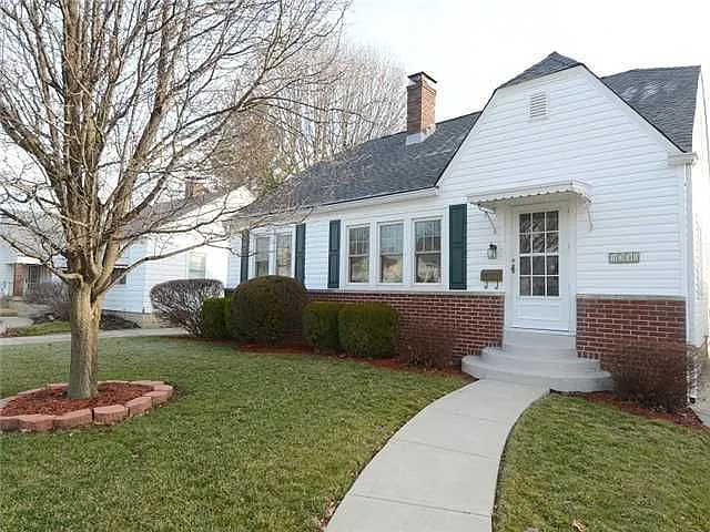 1731 Christopher Ln photo 1