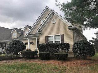 3822 16th St NE #B, Hickory, NC 28601