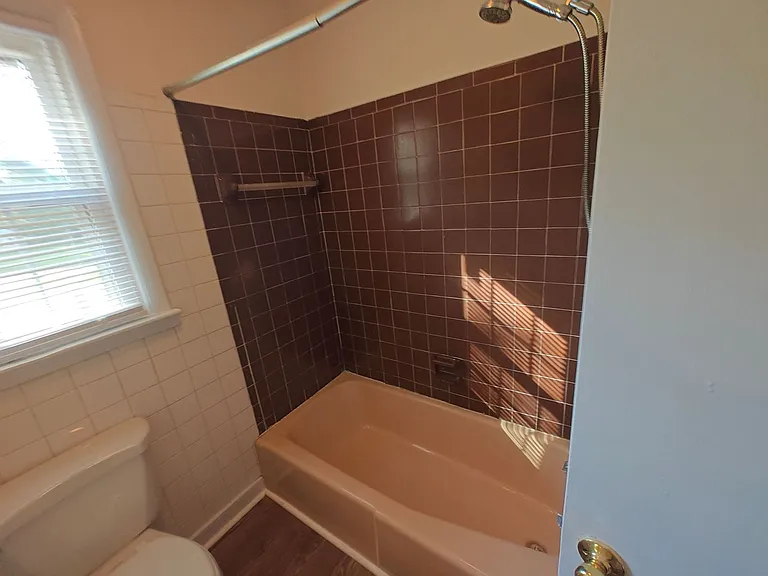 9511 Harris St — Photo 22