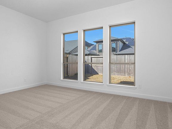 4th image of 4410 Noah Grove Ln