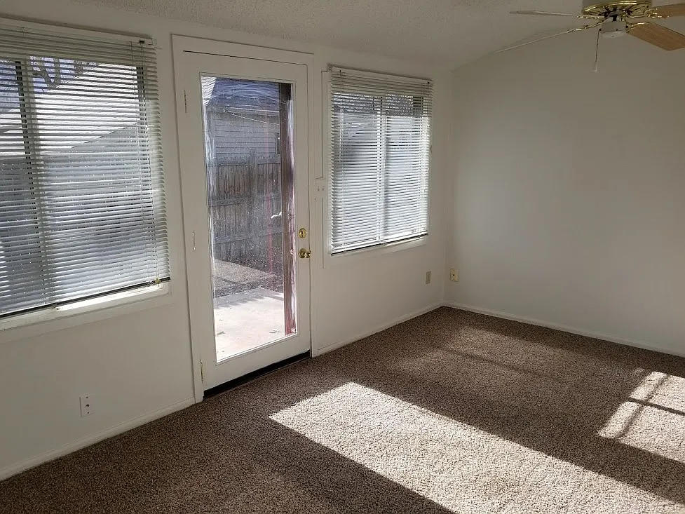 1 bed, 500 sqft, $1,400 — Photo 3