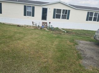 320 Vasbinder Ln, La Vernia, TX 78121