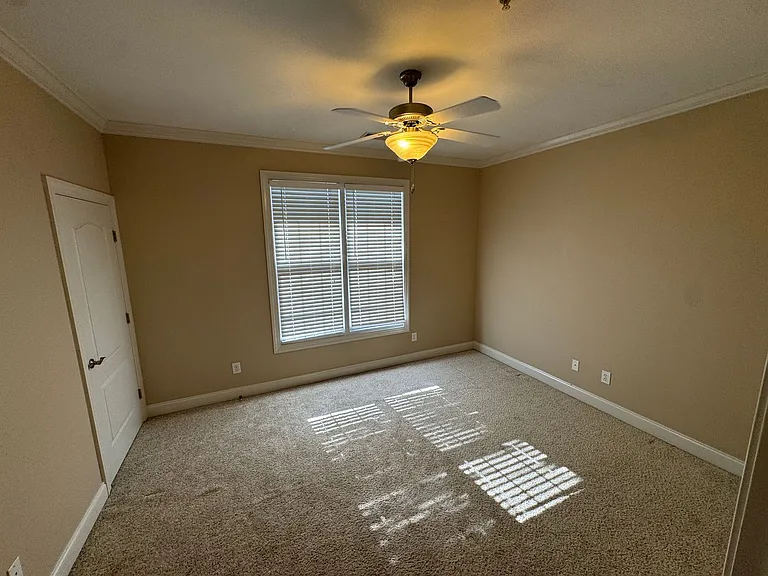 210 Fountainhead Ln #203 — Photo 8