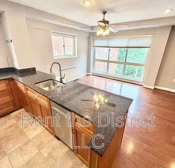 5315 Connecticut Ave NW #603 — Photo 2